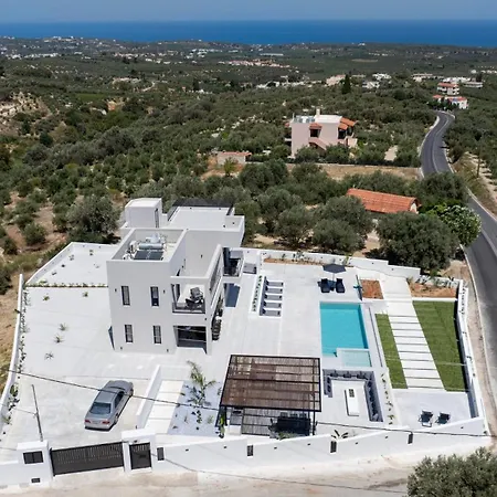 Villa Leeva Oasis *